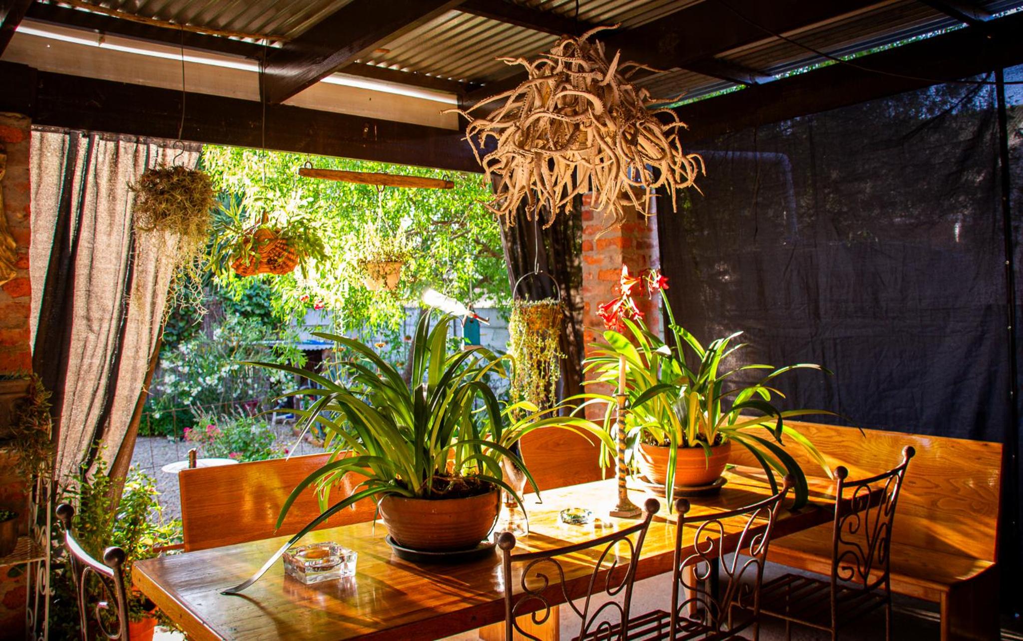 Ebonymoon Guest House & Studio 20/32
