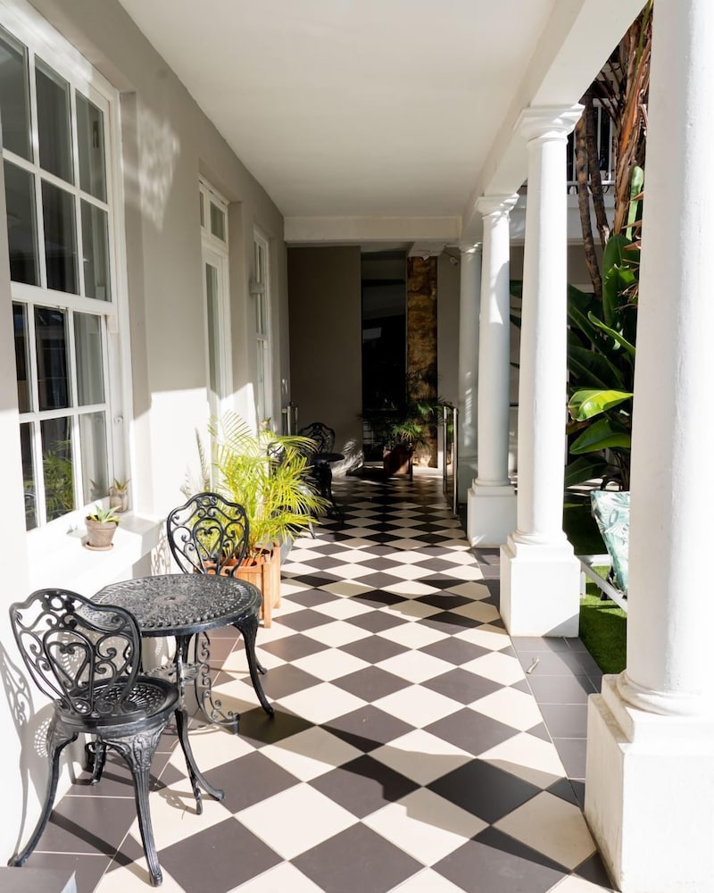 Three Boutique Hotel in CAPE TOWN - WESTERN CAPE