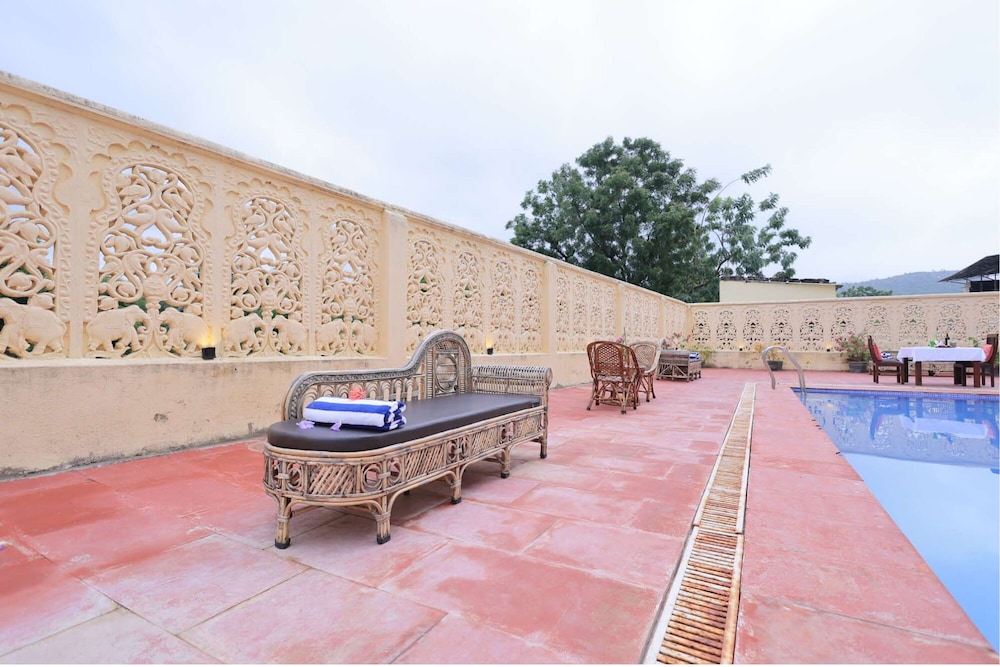 Atulya Niwas Udaipur 27/49