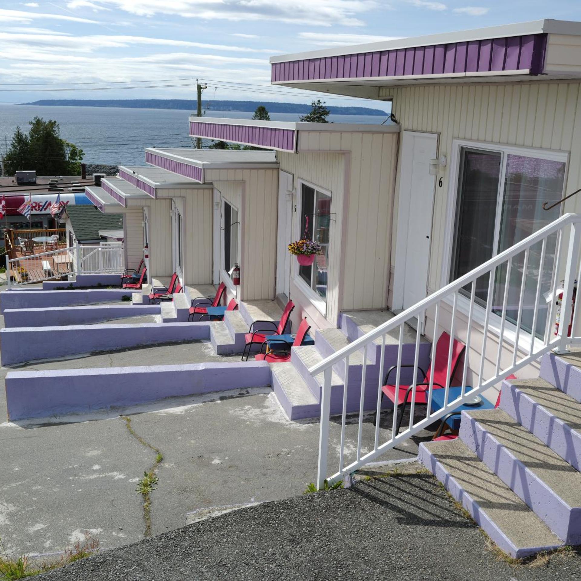 Westview Centre Motel 34/50