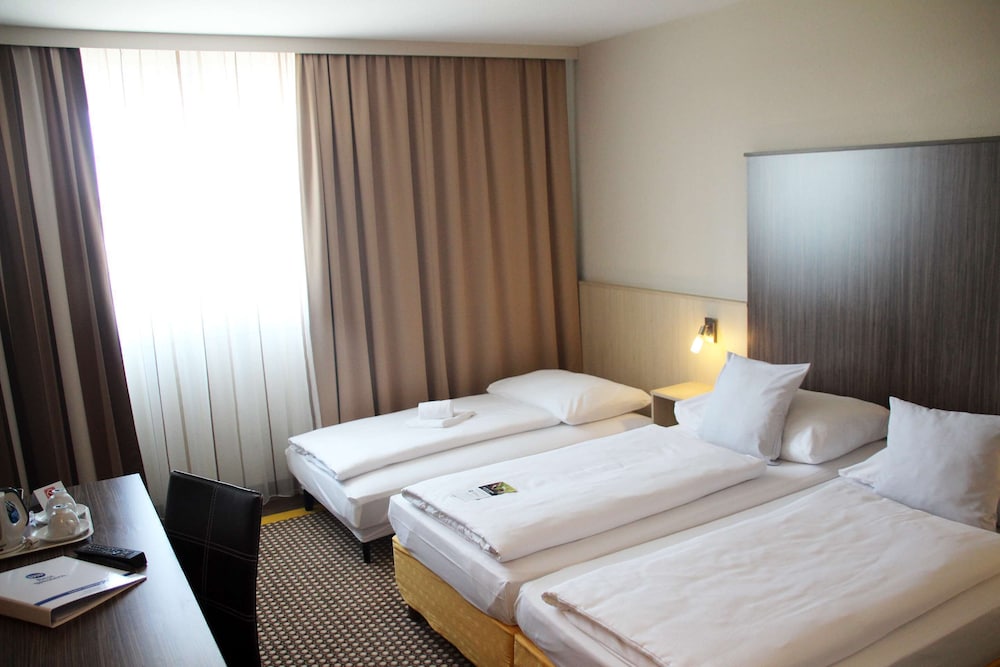 Smart Hotel Voesendorf 21/66