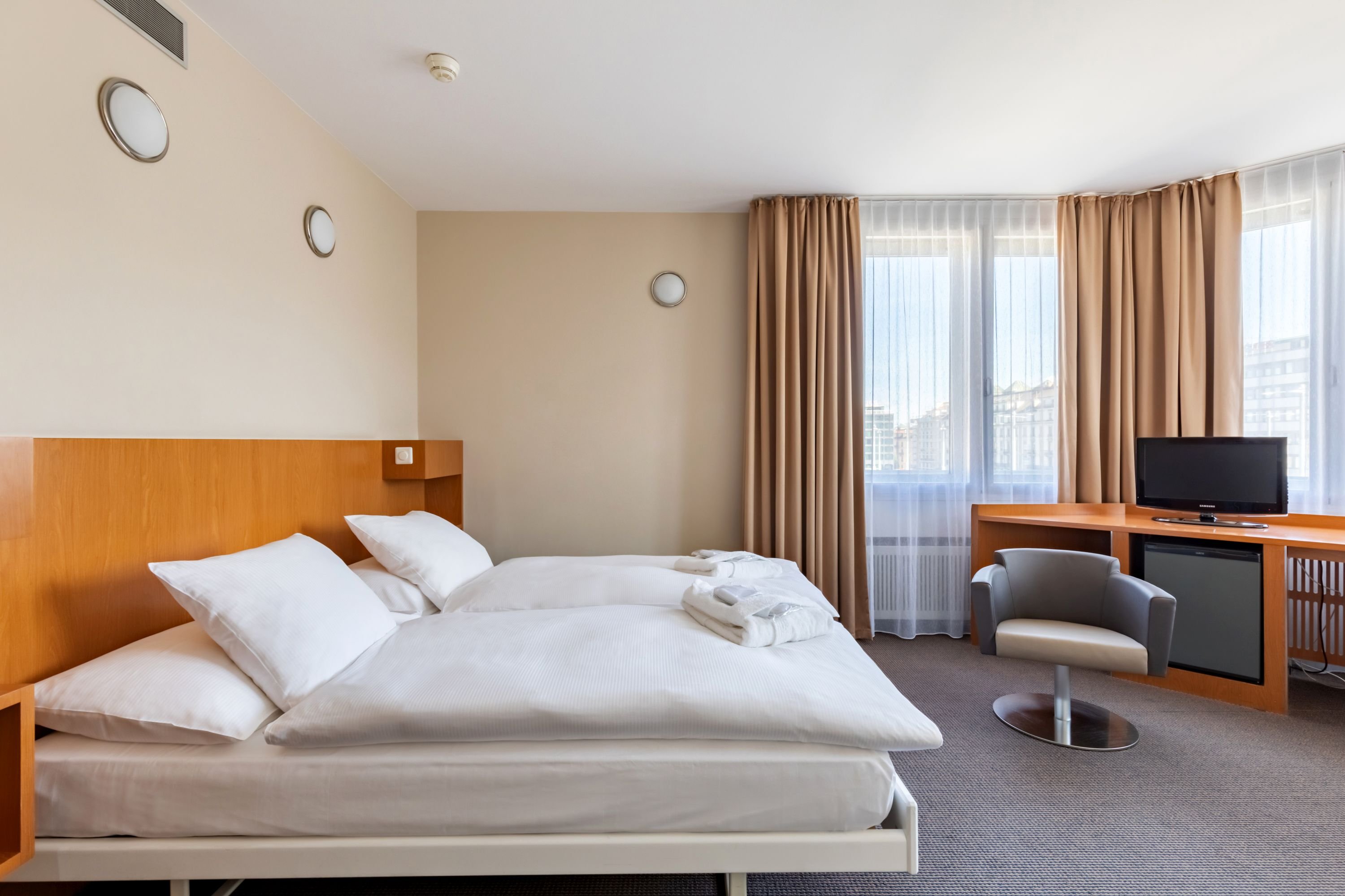 Hotel Cornavin 13/28