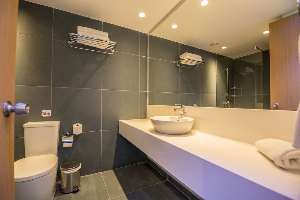 Anthea Hotel Apartments 59/60