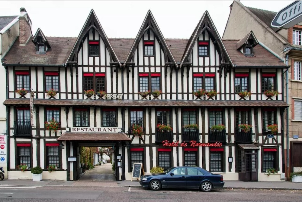 Hotel de Normandie 1/31