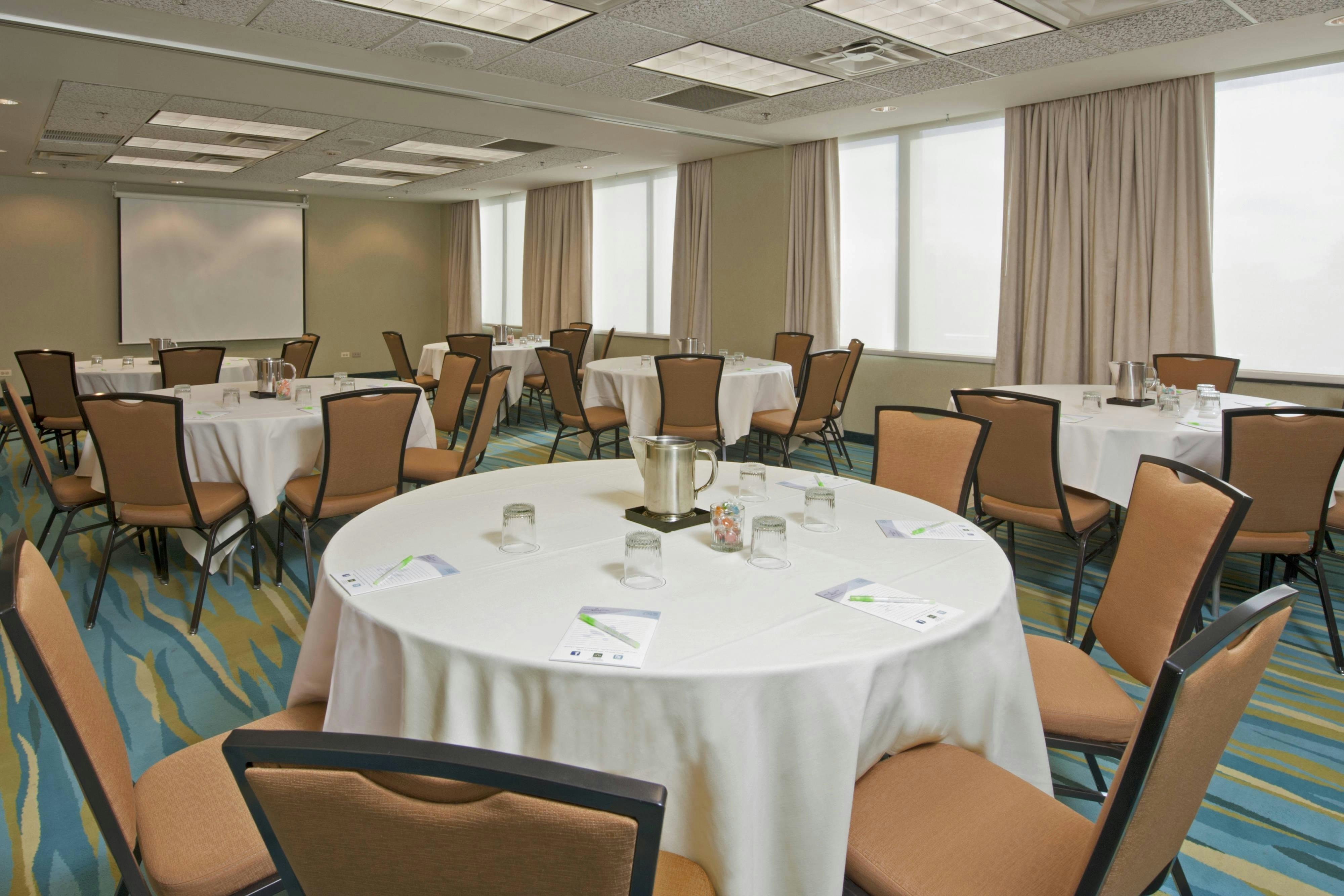 Springhill Suites Chicago Ohare By Marriott 31/33