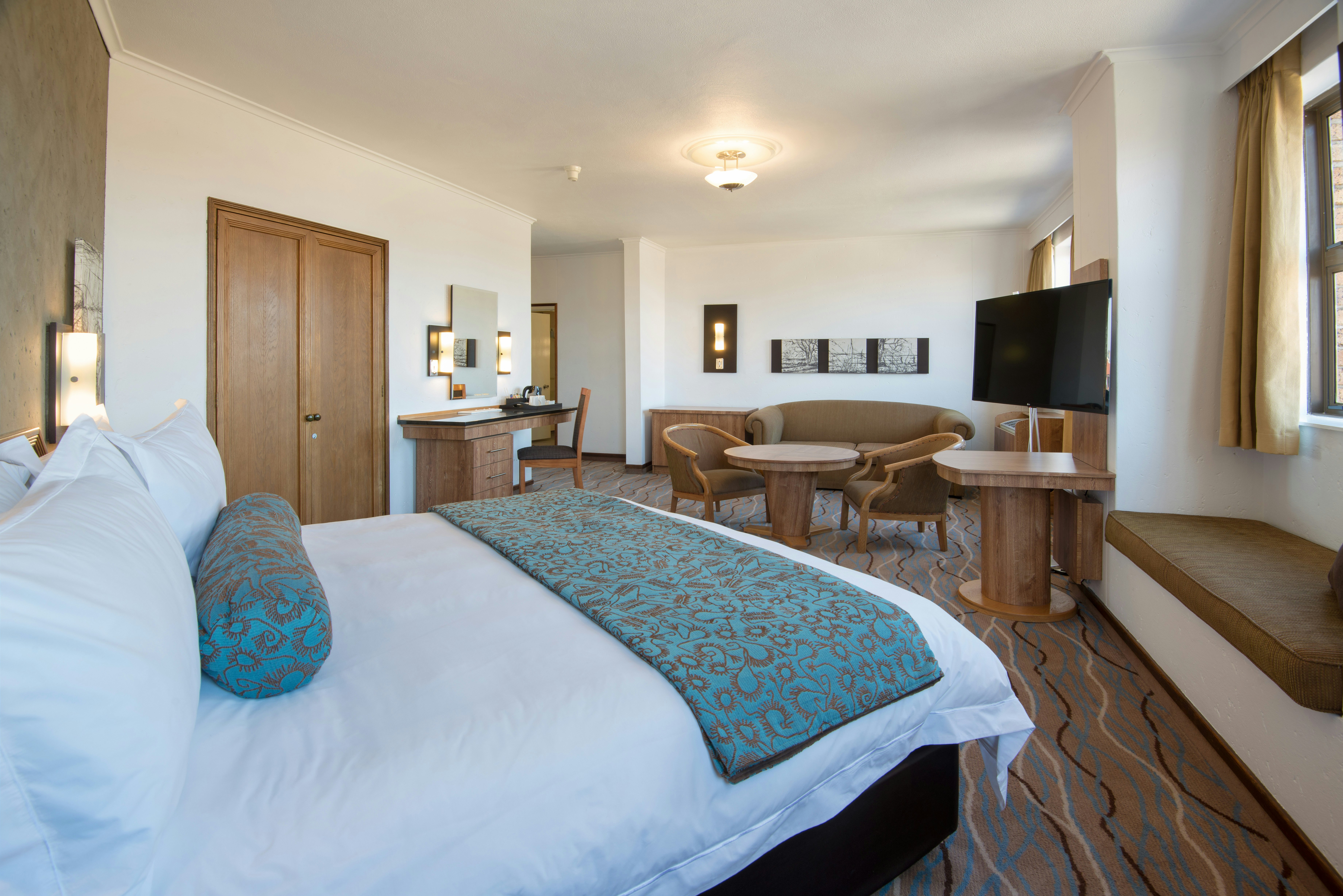 The Centurion Hotel 18/64