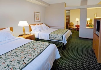 Fairfield Inn Suites Cordele 6/28