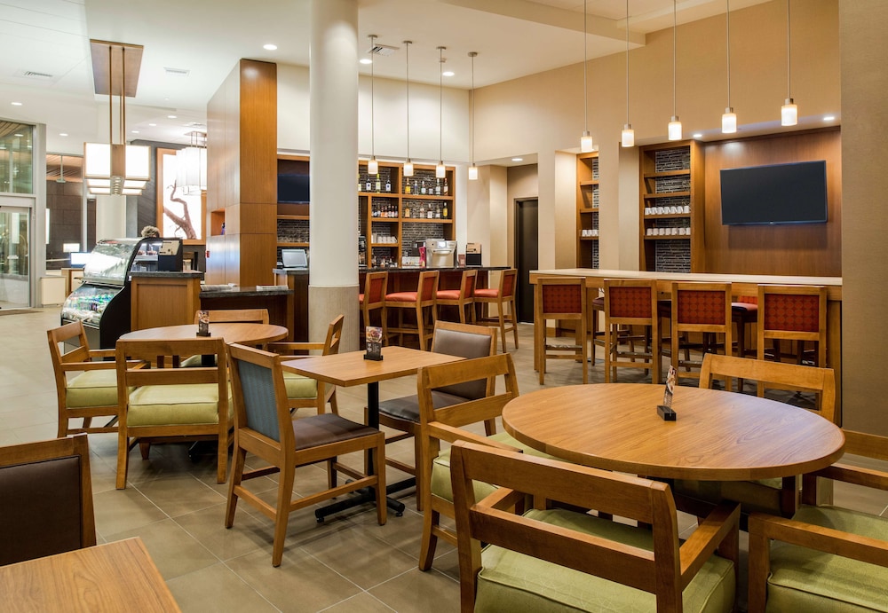 Hyatt Place Portland-Old Port 56/73