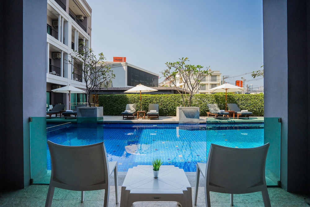 Hotel J Residence Pattaya 46/50
