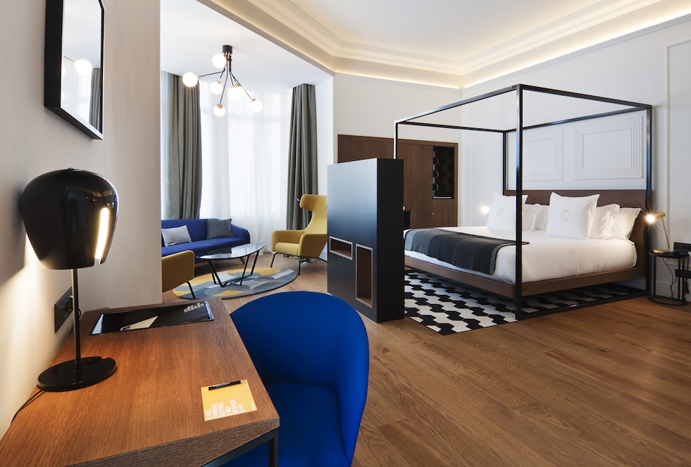 Hotel One Shot Reina Victoria 28/50