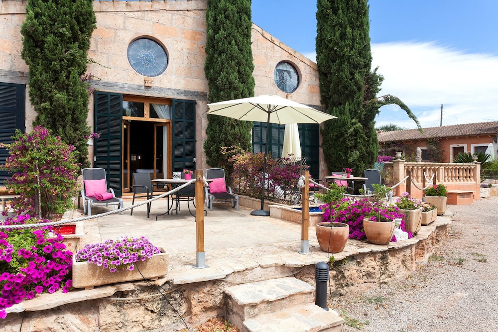 Es Revellar Art Resort - Adults Only 14/110