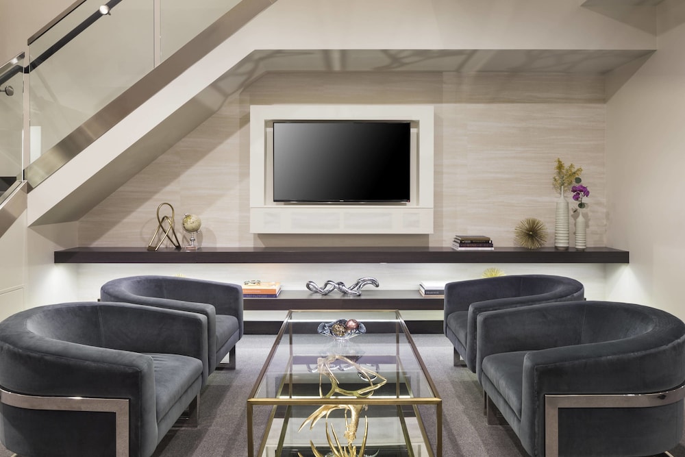 Hotel Ivy A Luxury Collection Hotel 70/81