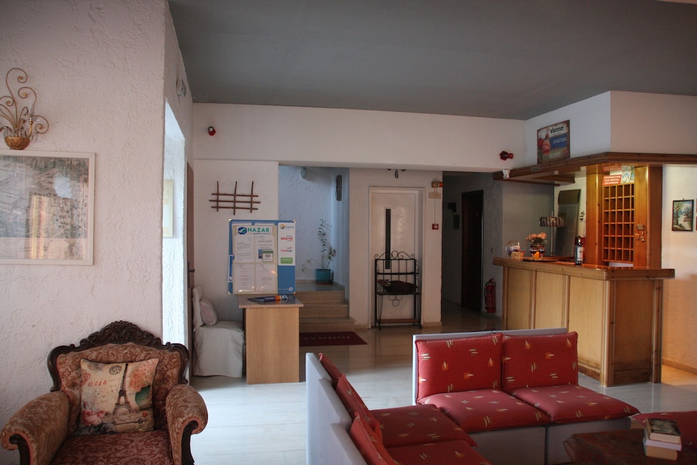 Violeta Hotel 31/44