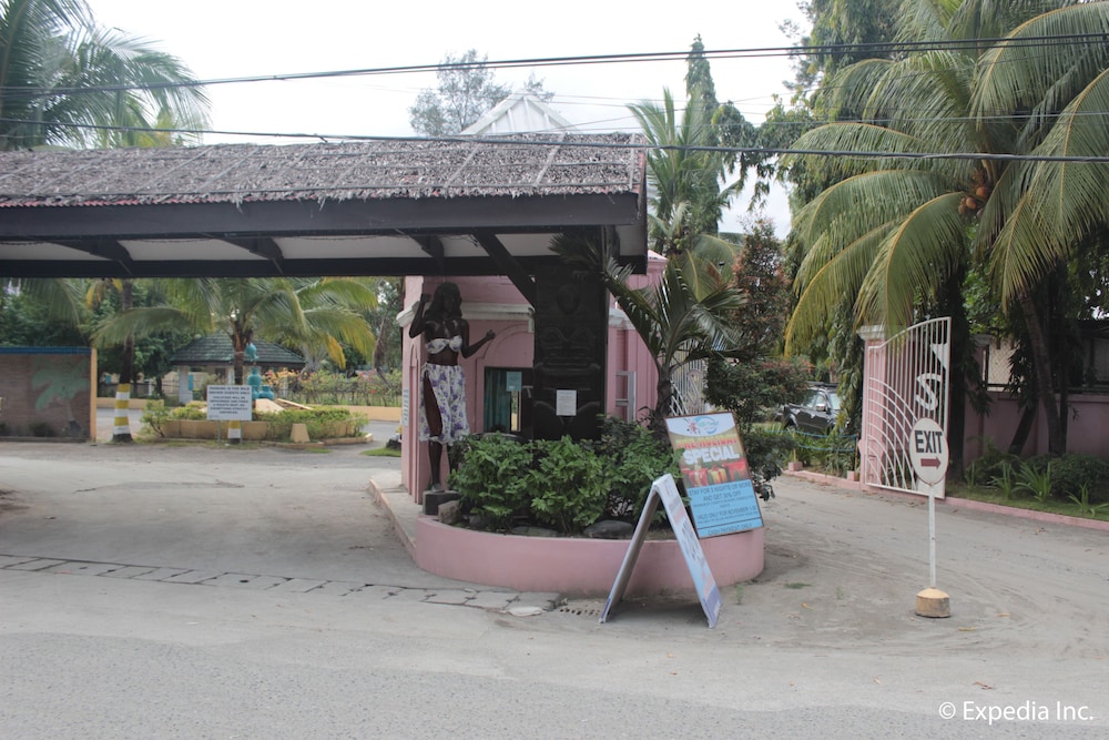 Wild Orchid Beach Resort 63/67
