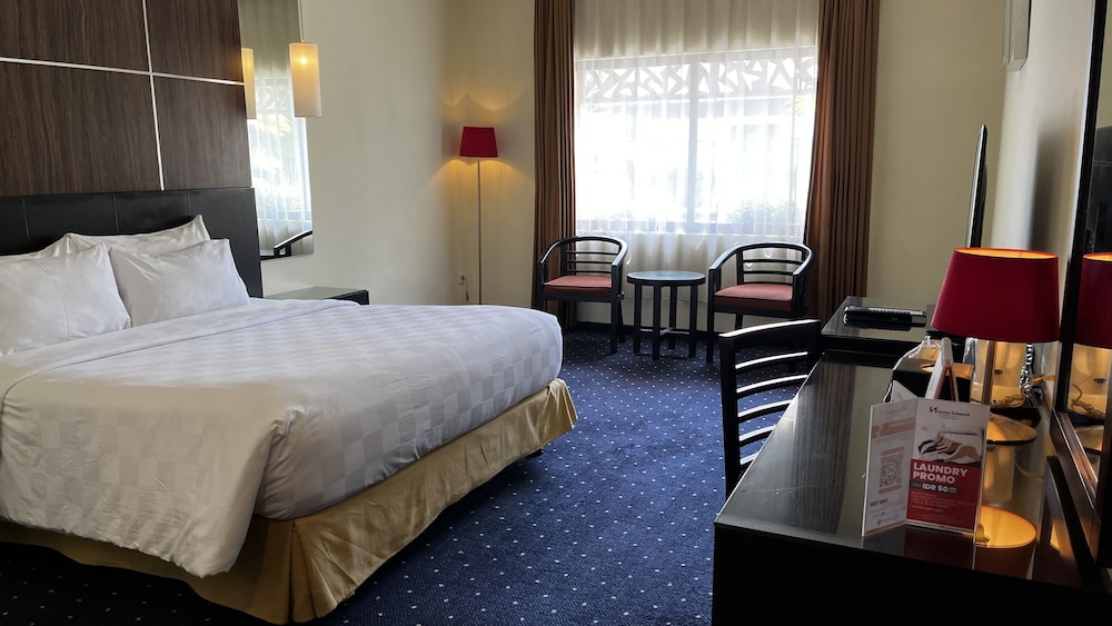 Swiss-Belhotel Silae Palu 23/73