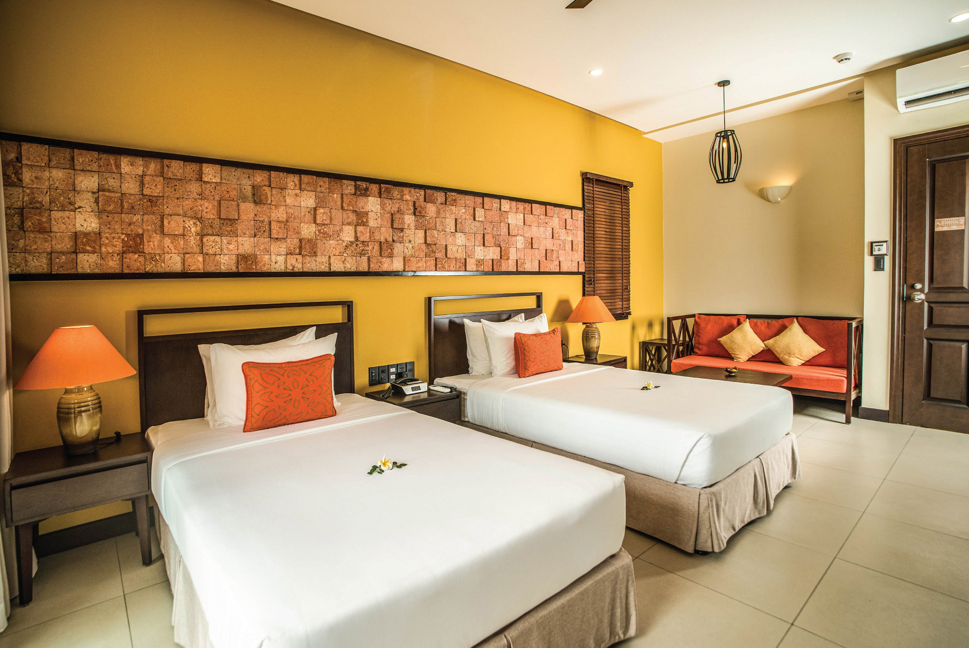 Pandanus Resort 24/140