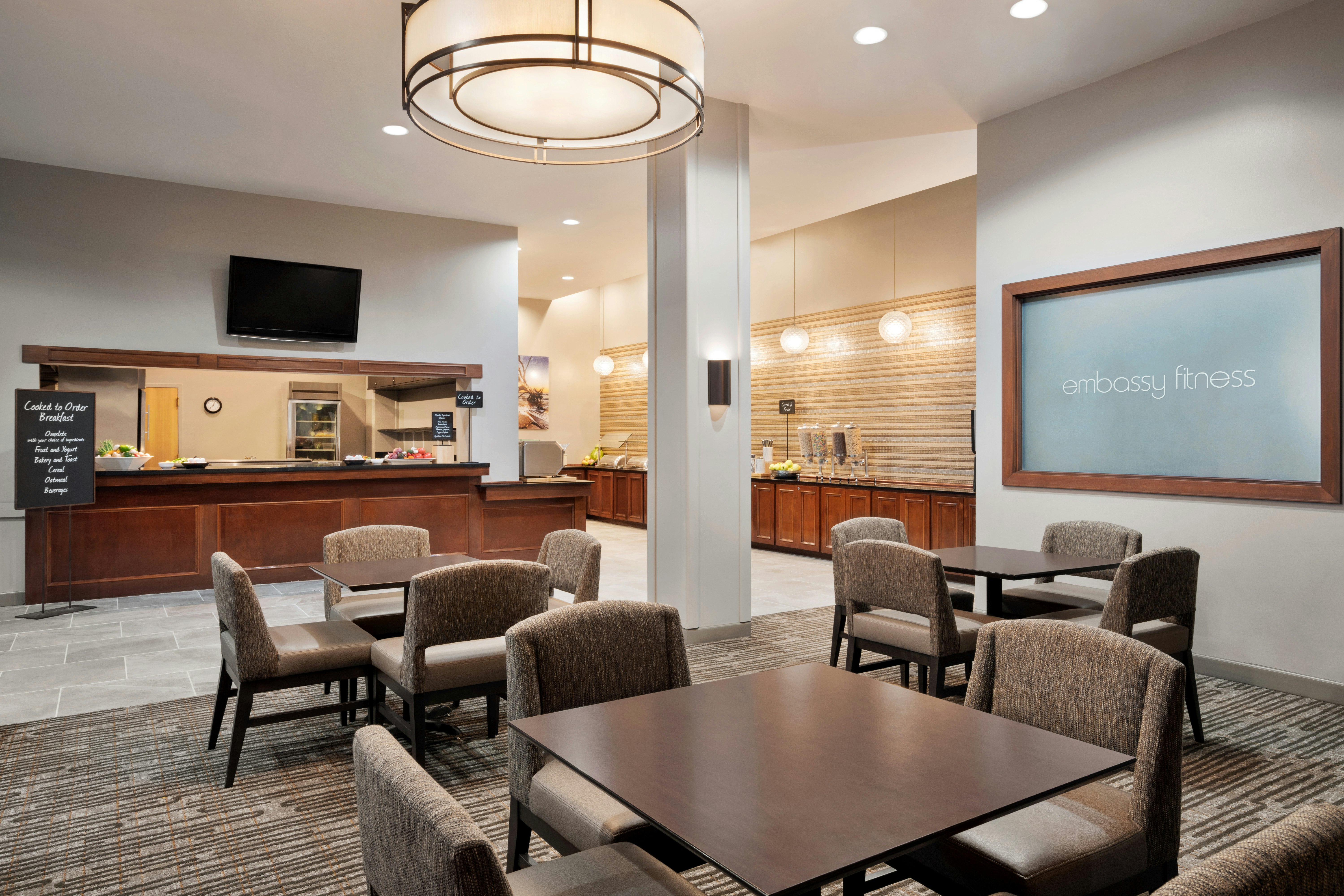 Embassy Suites Brunswick 30/55