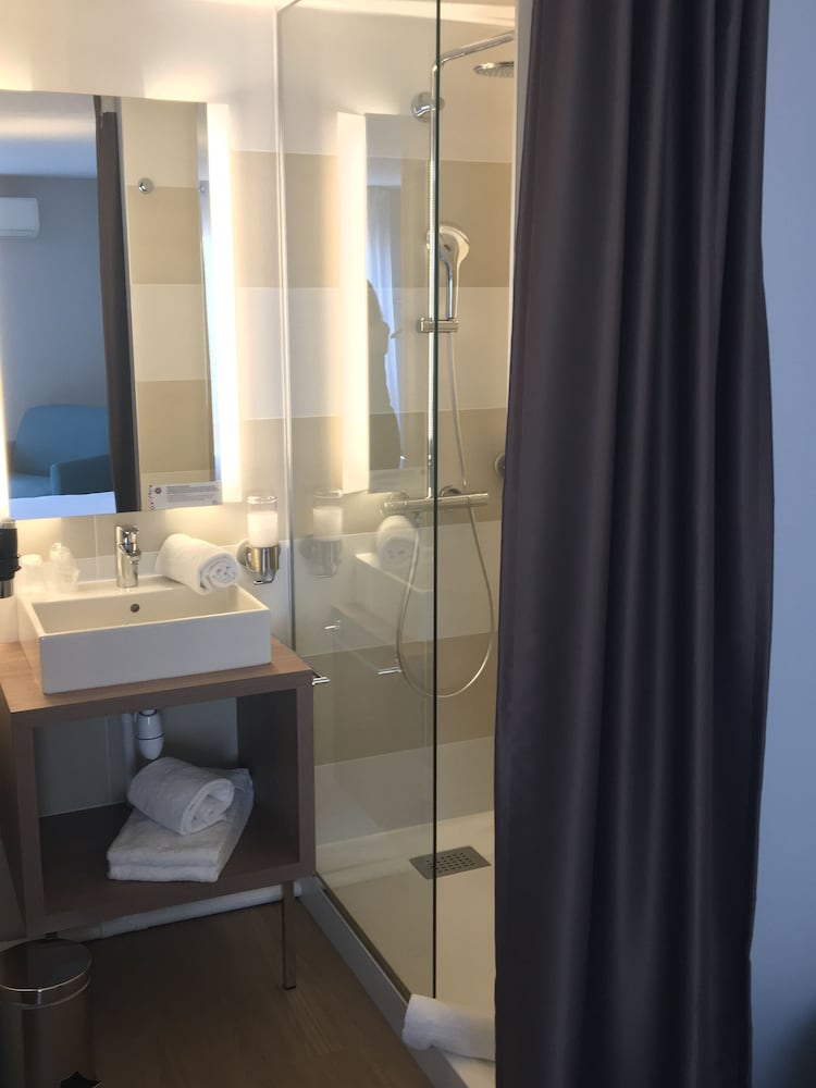 Hotel the Originals Narbonne Le Puech 18/65
