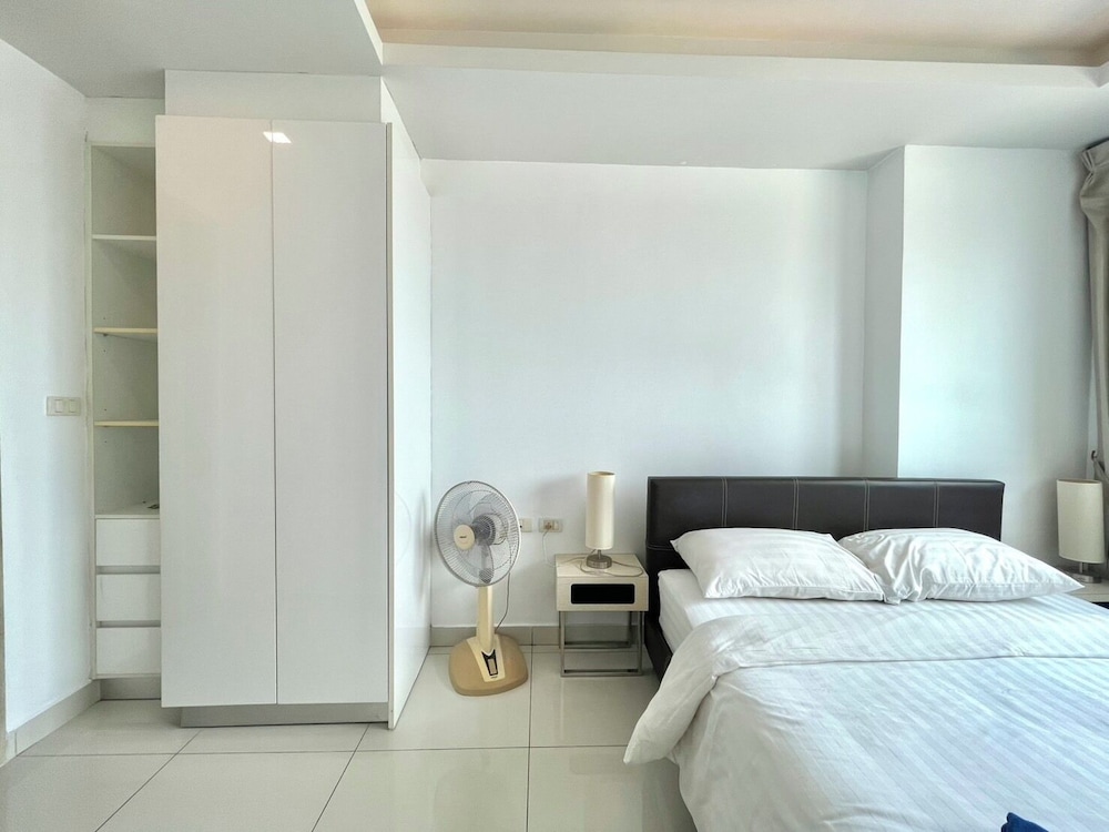 Water Park By Pattaya Sunny Rentals 15/50