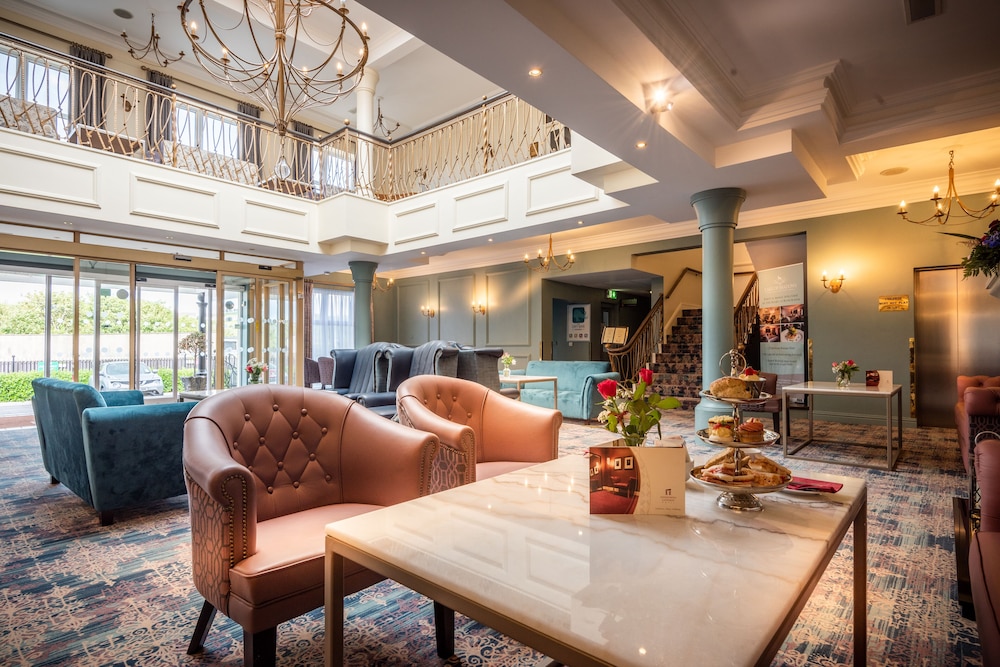 Inishowen Gateway Hotel 49/69