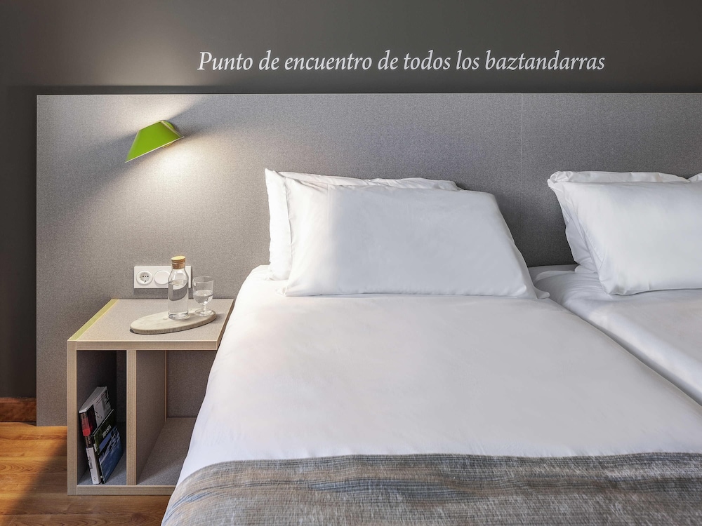 Ibis Styles Pamplona Noain 15/36