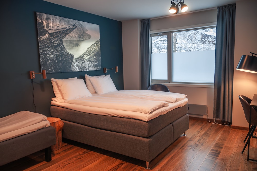 Trolltunga Hotel 4/43