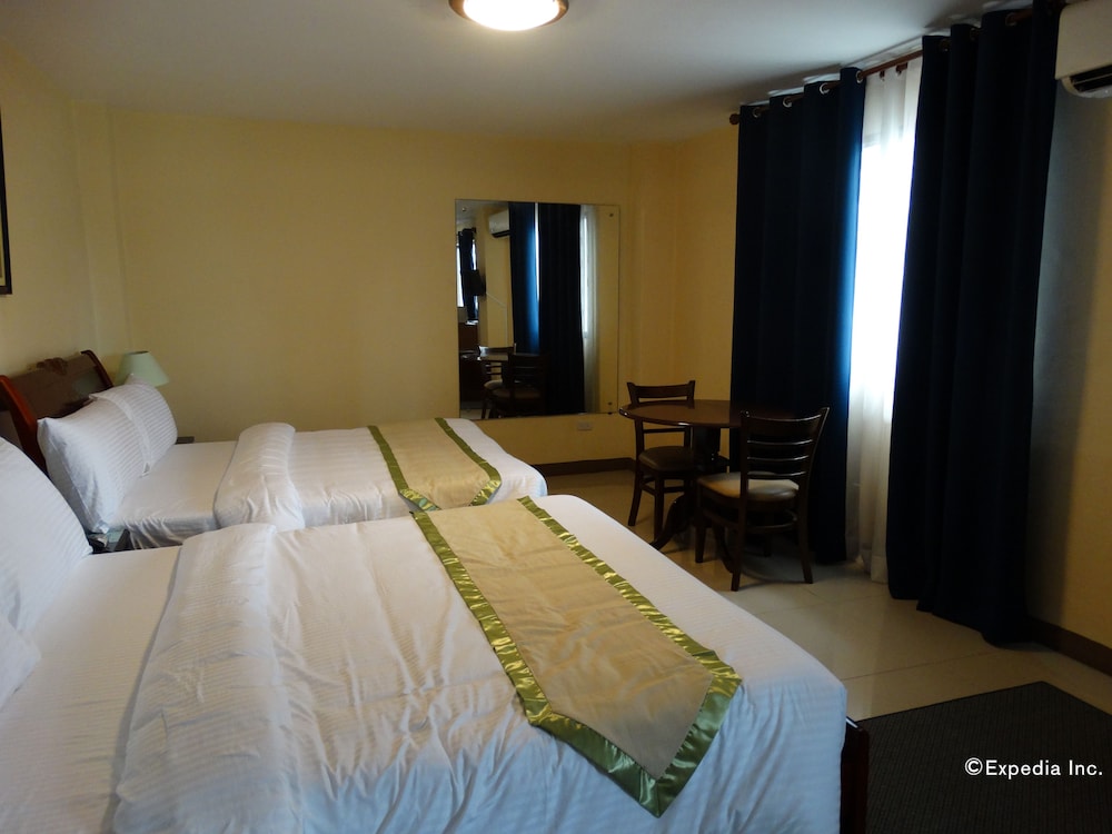 Time Travellers Hotel 23/43