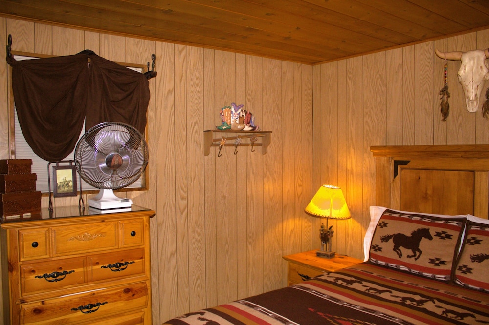 Goldmine Lodge 30/50