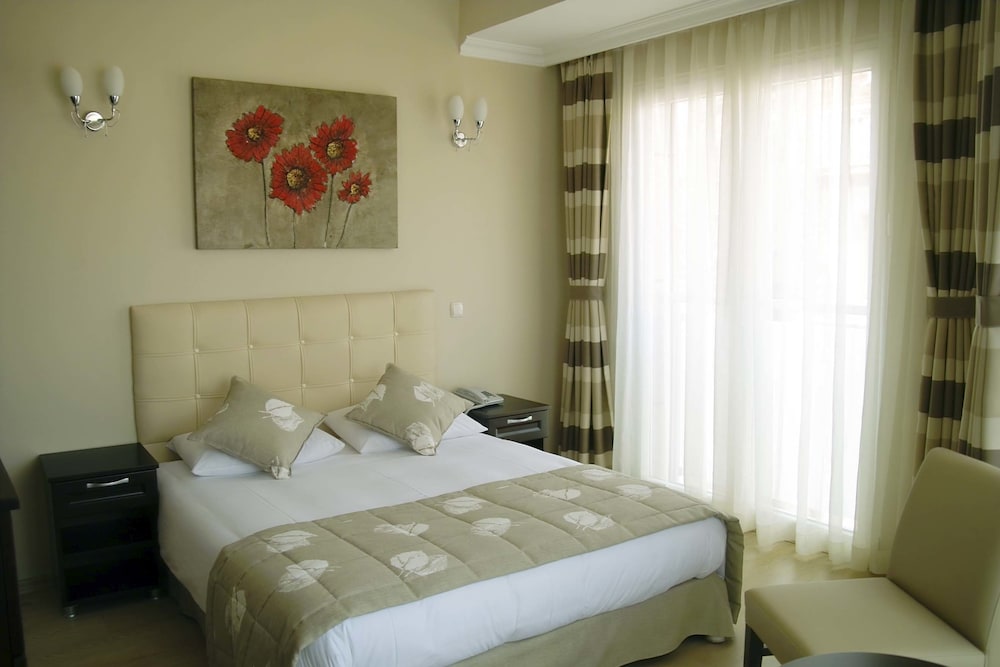 Marine House Boutique Hotel 14/51