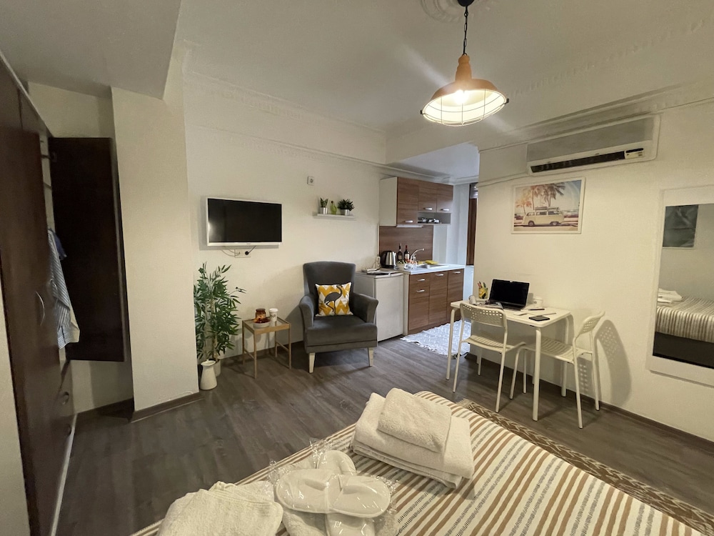 Flats Company - Karakoy Apartment 44/70
