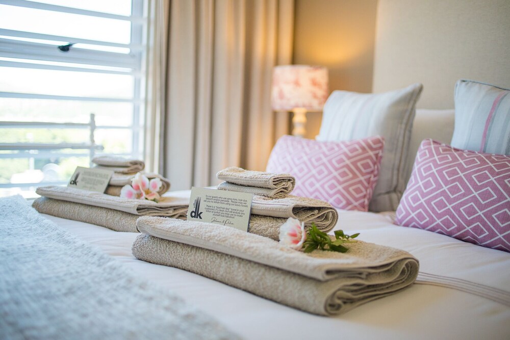 dk villas 1 Harbour View (Hout Bay) 33/50