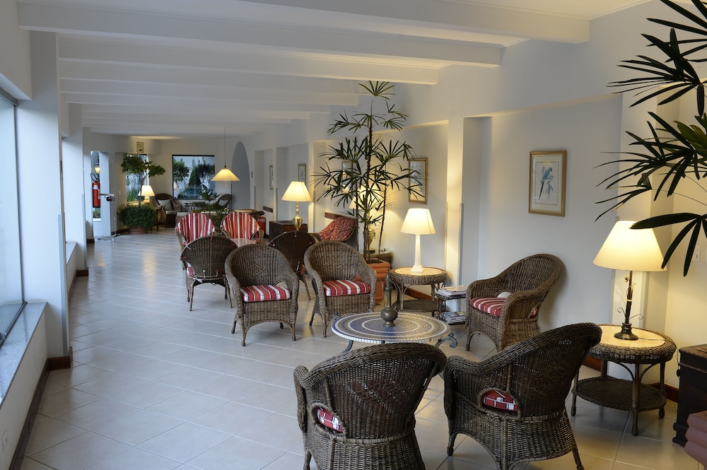 COLONIAL PLAZA HOTEL 7/22