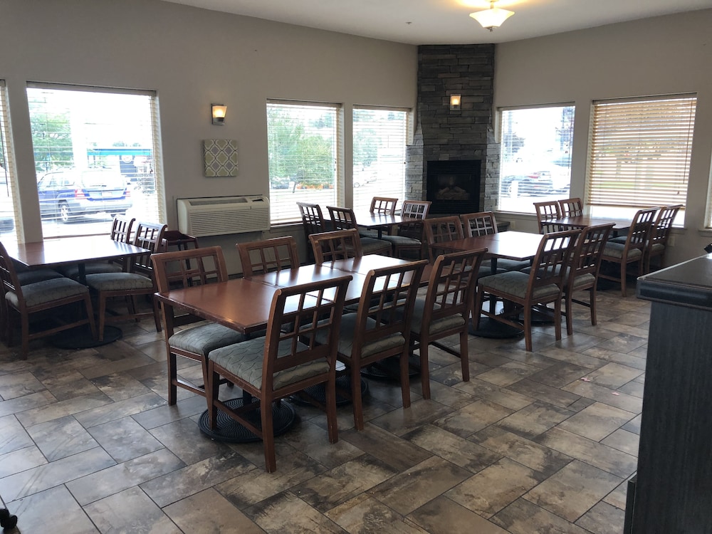 Super 8 by Wyndham Pocatello 18/25