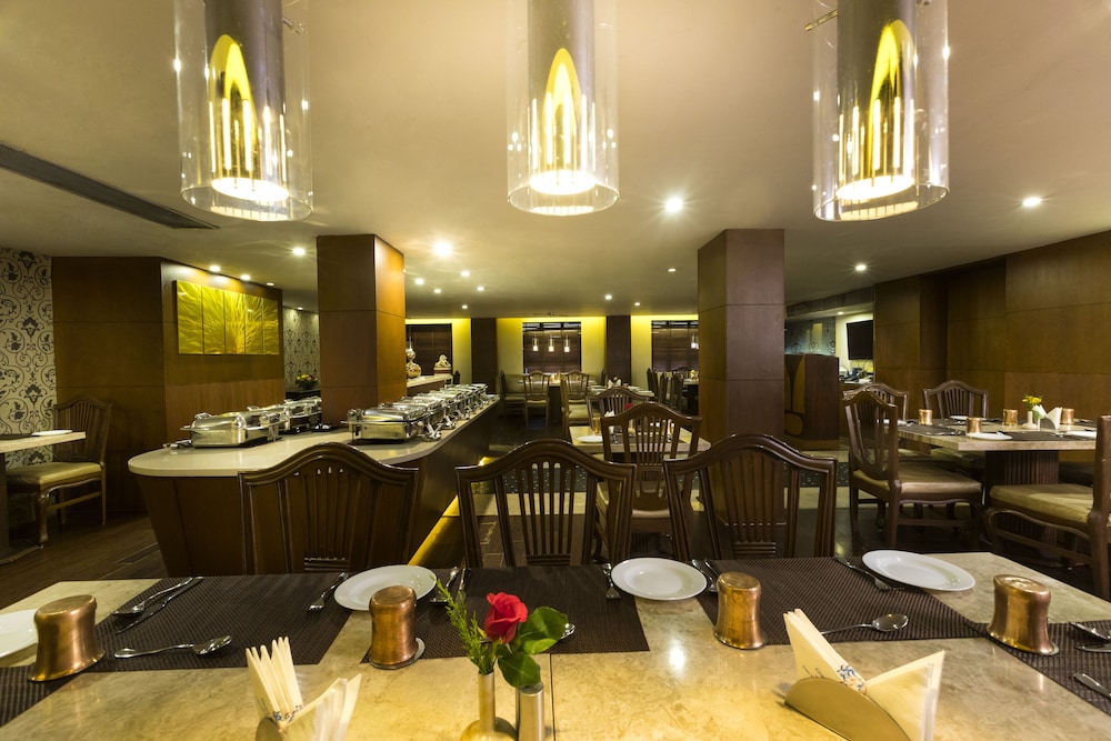 Grand Residence 32/50