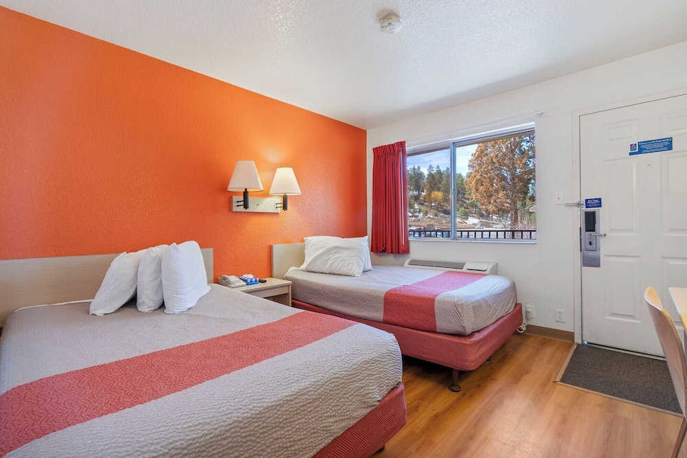 Motel6 Big Bear Lake, CA 22/50