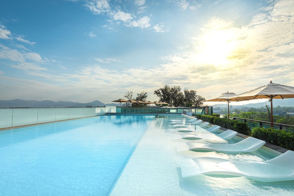 Mamaka Phuket, Tapestry Collection by Hilton 30/33