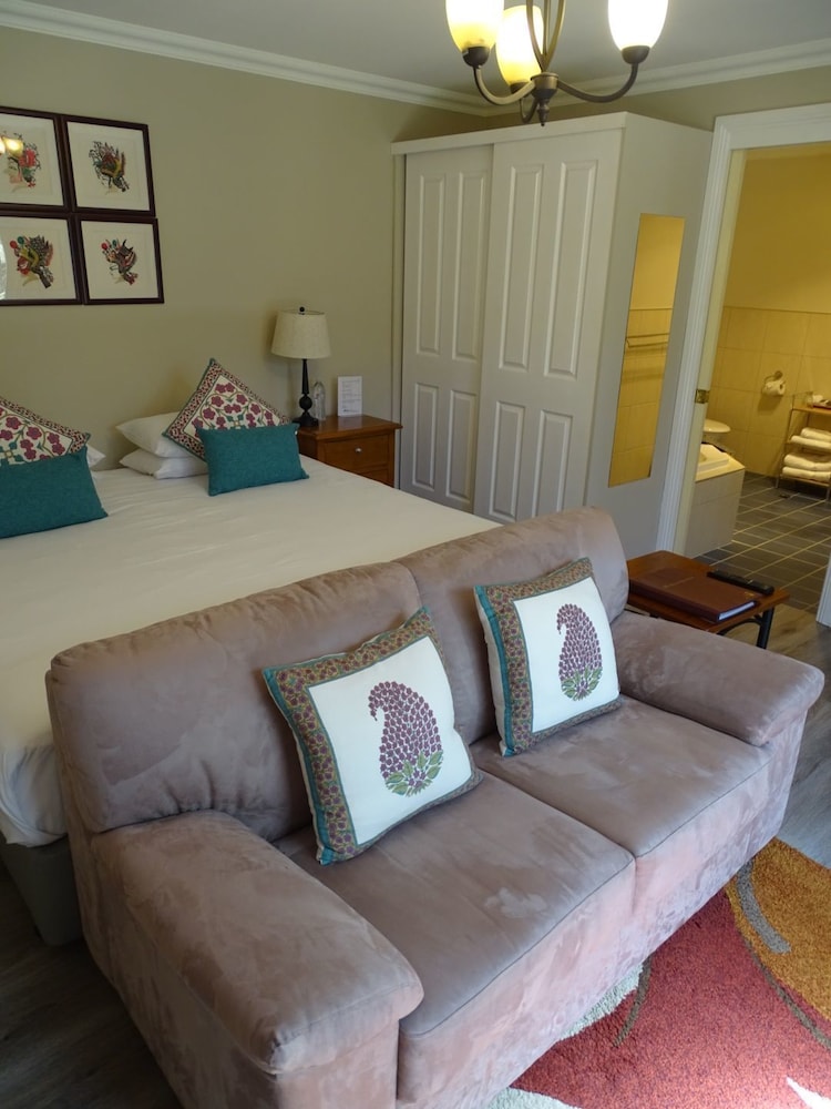 Oyster Cove Chalets 12/42