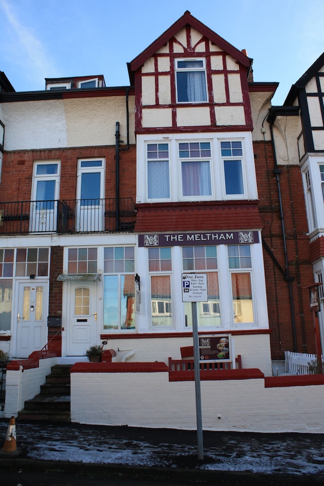 The Meltham Guest House 2/29