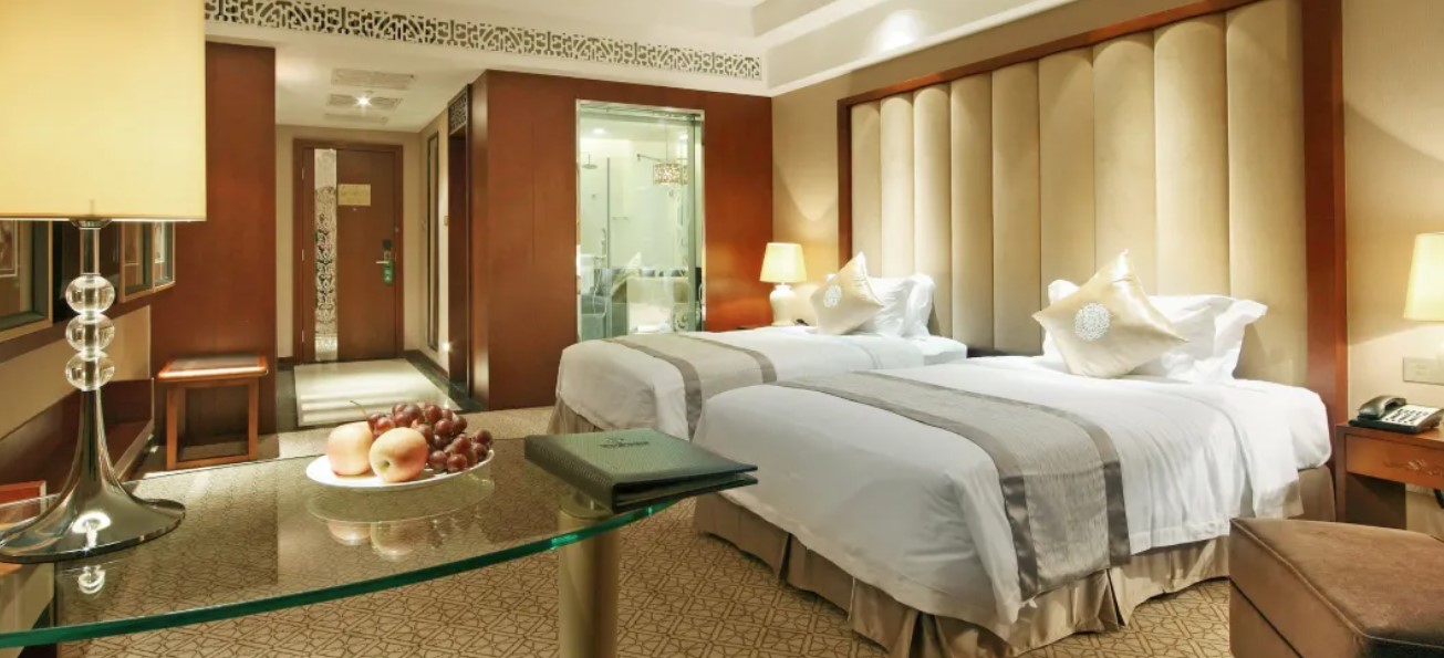Yihe Grand Hotel 24/38