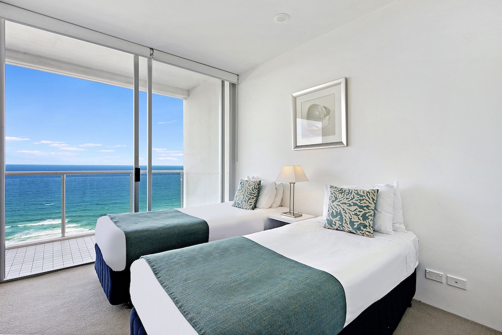 ULTIQA Air on Broadbeach 16/71