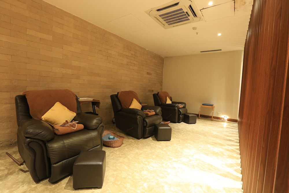 The Chancery 31/38