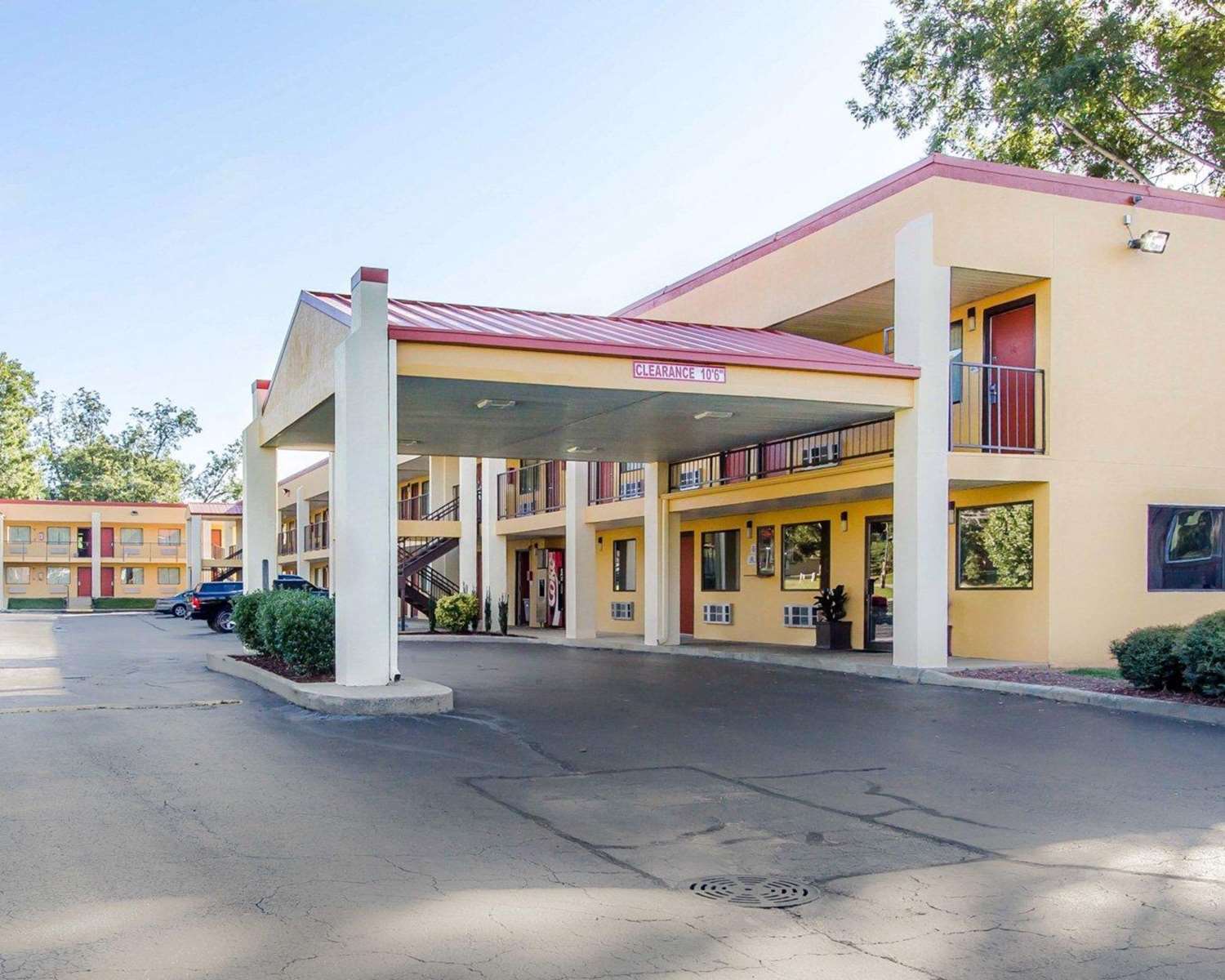 Econo Lodge Lanett, AL 37/37