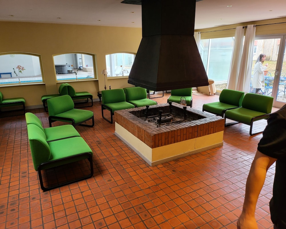 Hotel Causse Comtal 60/84