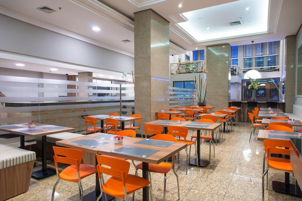 Hotel Continental Business 39/48
