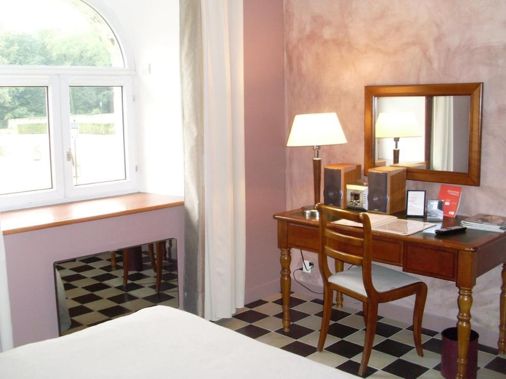 Qualys Hotel Auberge Du Manet 43/64