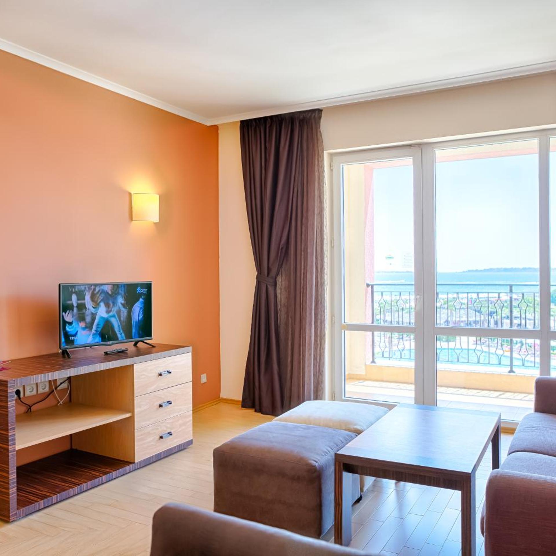 شقة بسرير كينج بإطلالة على البحر، DIT Majestic Beach Resort 3/4