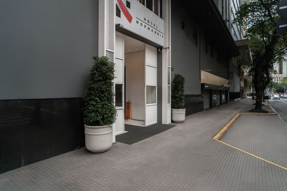 Normandie Design Hotel 58/65