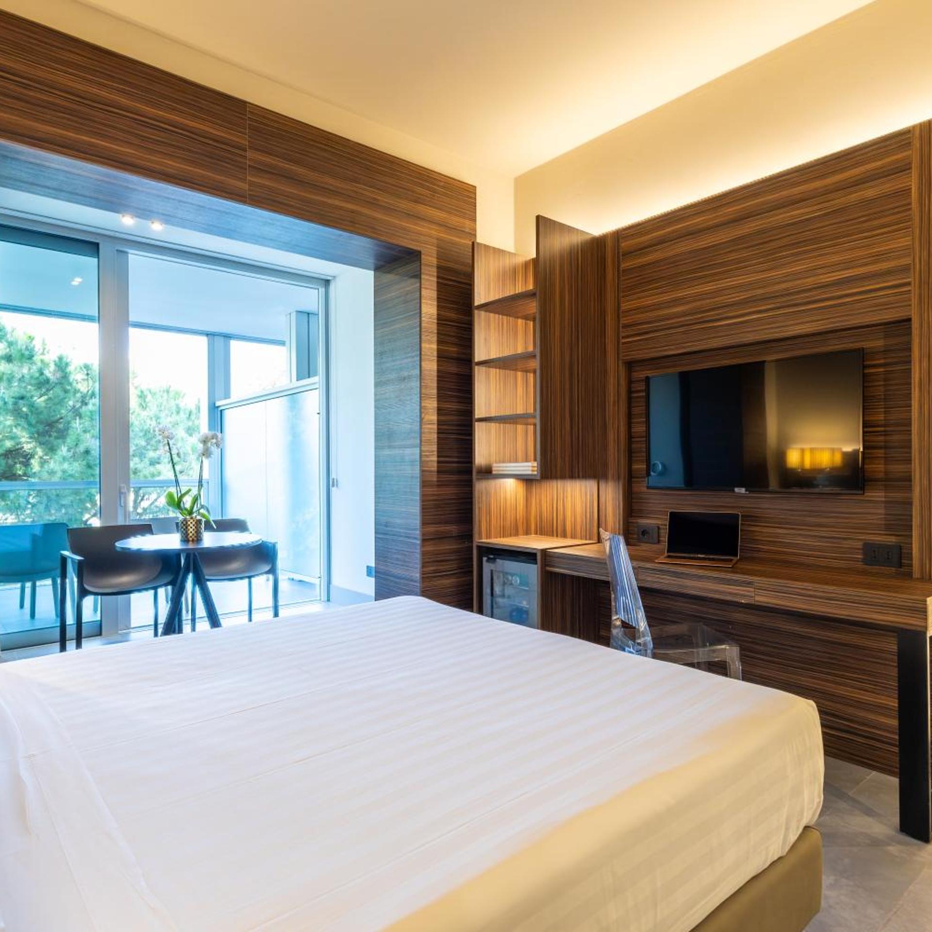 Room, Double Bed, Side Sea View