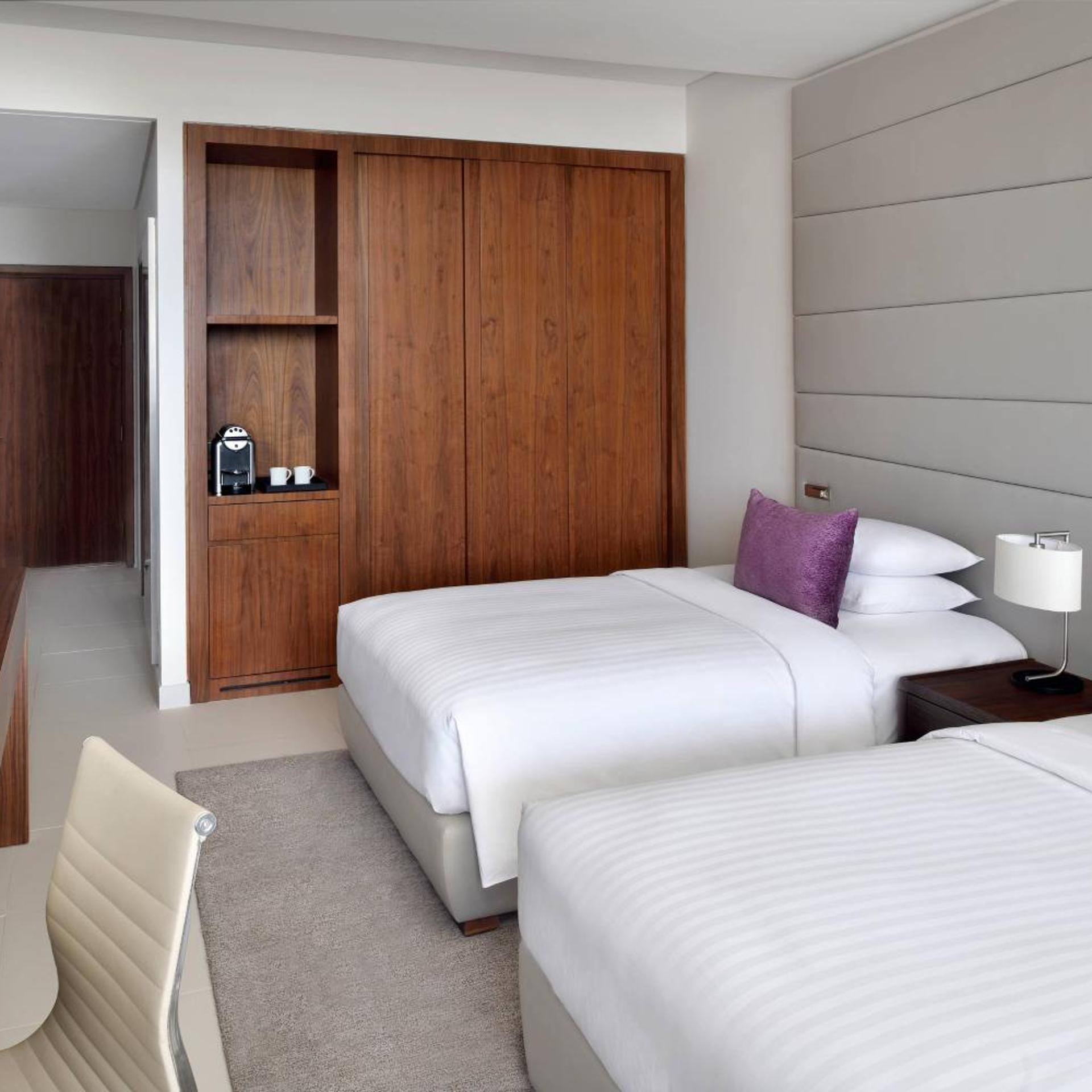 Guest Room, Deluxe, 2 Double Beds