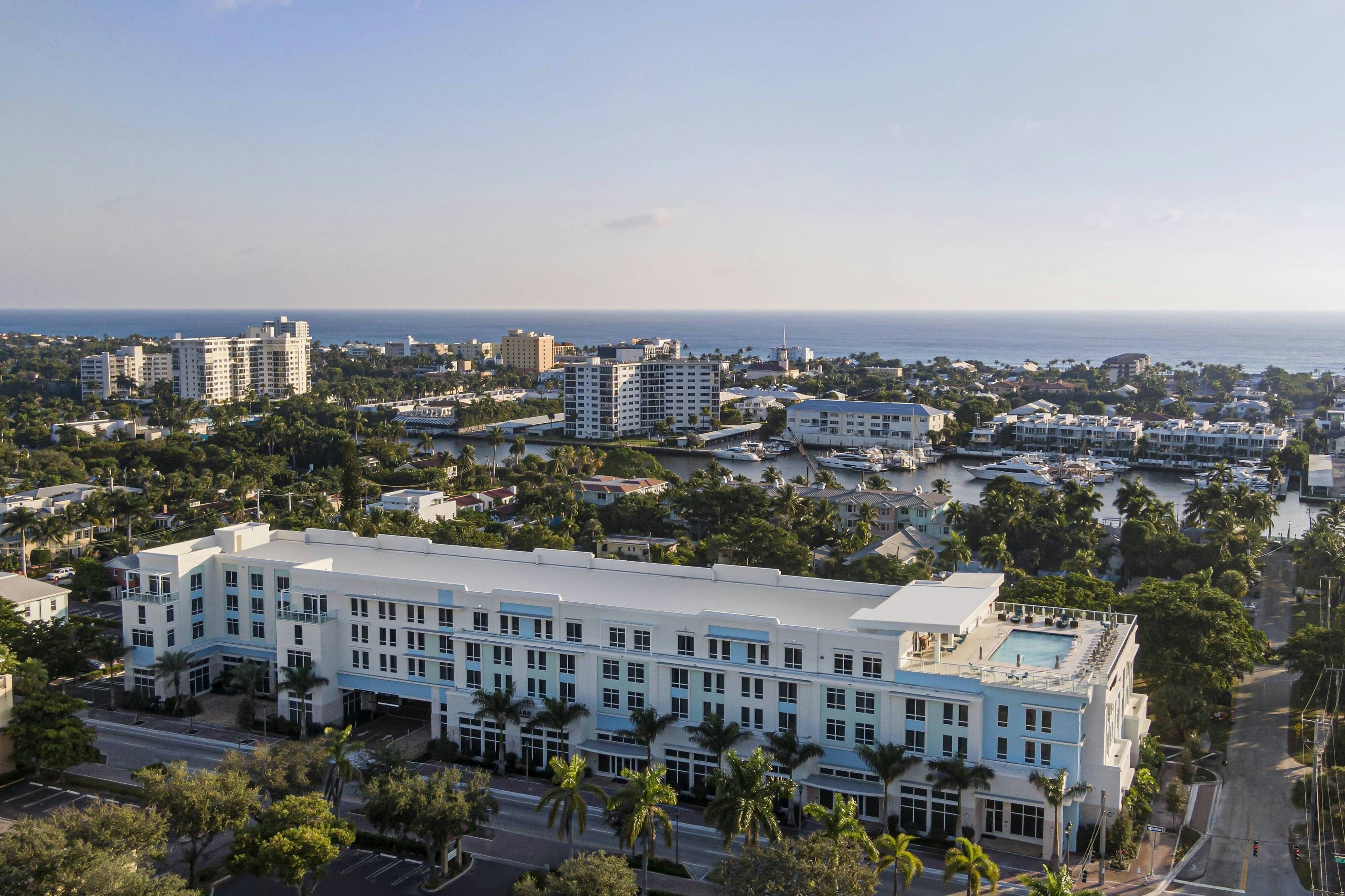 Courtyard By Marriott Delray Beach 4/61